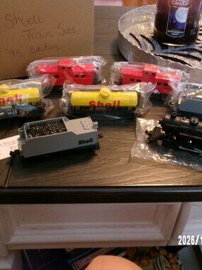 Shell Train Complete Promotional Train Set Vintage Atlas Model Railroad Co 1995